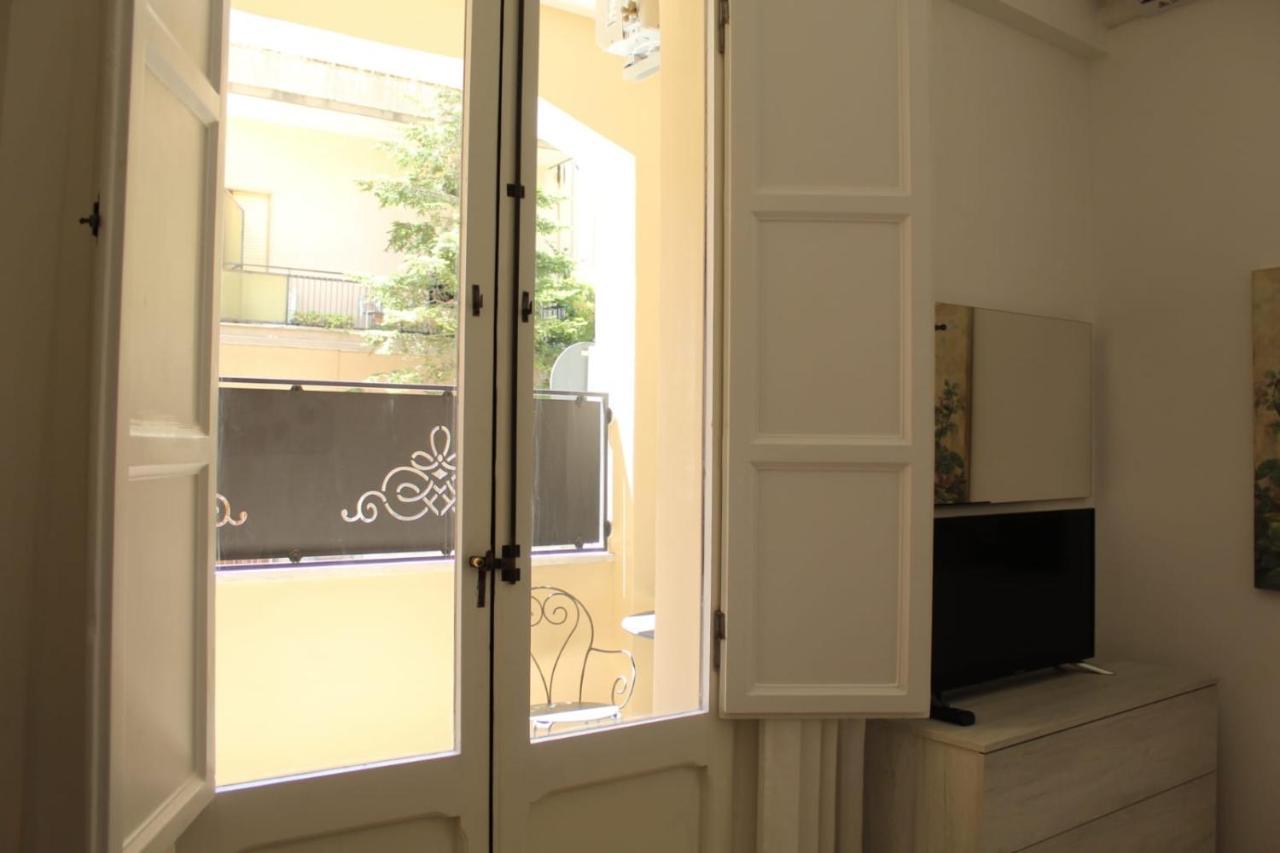 Ohana: Casa Nel Centro Di Lecce Luaran gambar