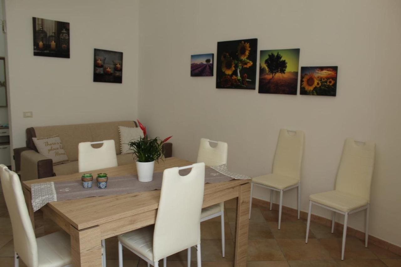 Ohana: Casa Nel Centro Di Lecce Luaran gambar