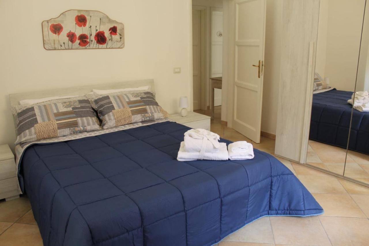 Ohana: Casa Nel Centro Di Lecce Luaran gambar